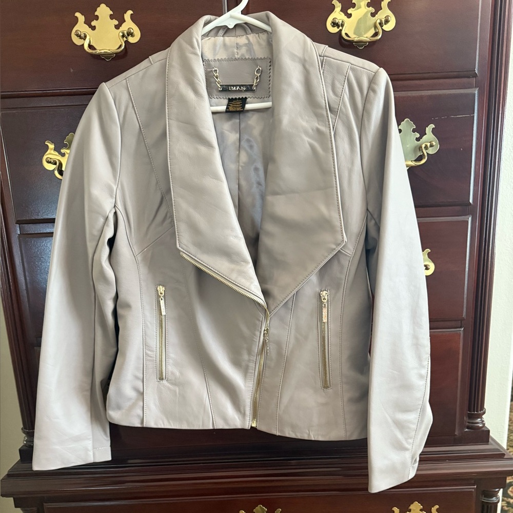 IMAN  Leather Jacket Gray/Toupe Size Small.
